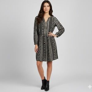 EUC Velvet by Graham and Spencer Size Smalll